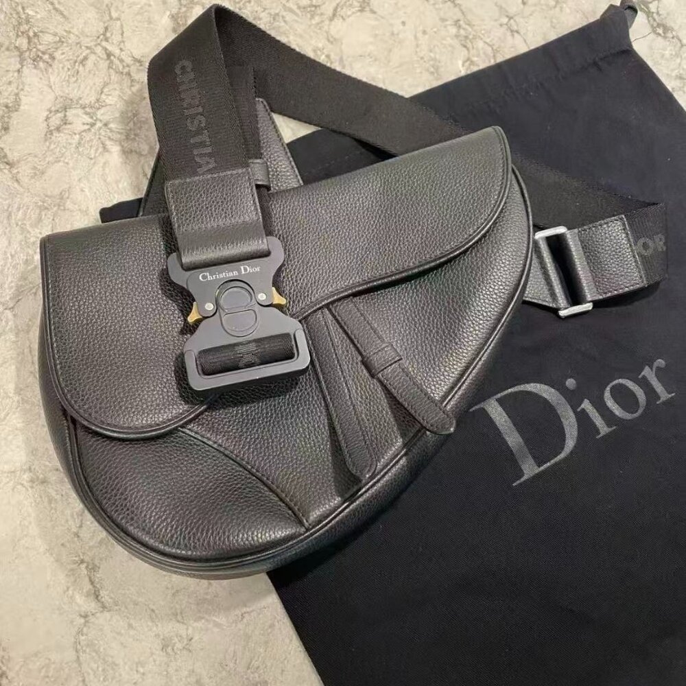 Dior Saddle Bag Grained Calfskin Black